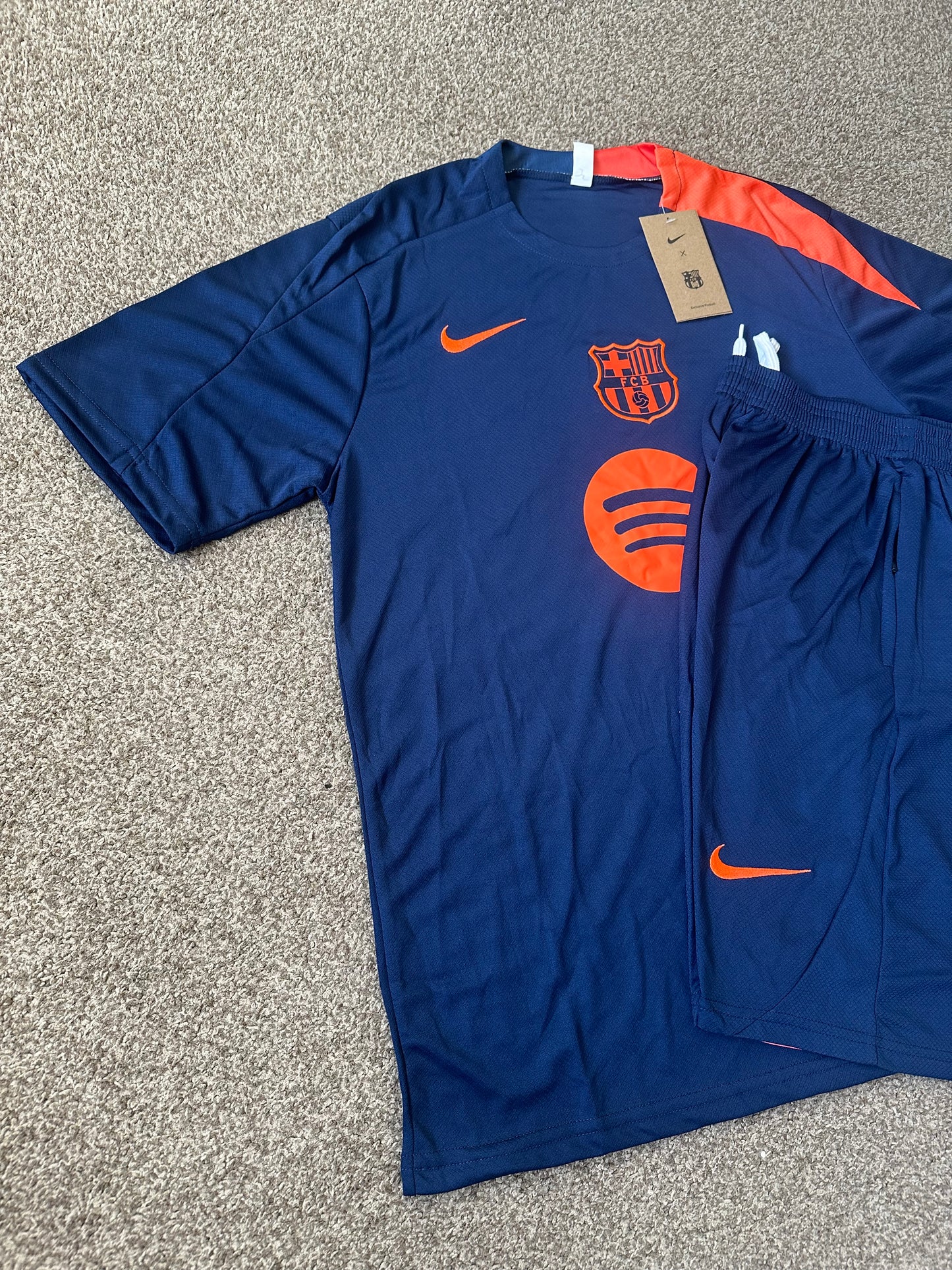 Barcelona 24/25 Navy Training Set