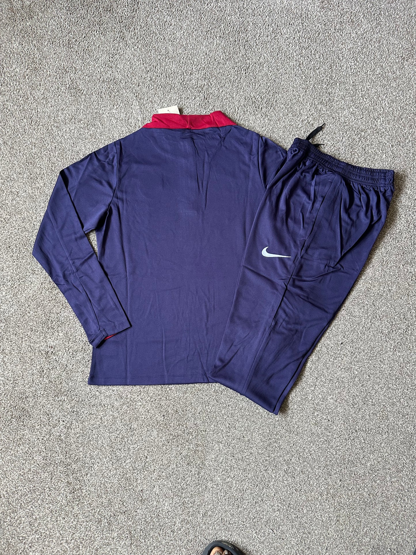 England Tracksuit 24/25 - Navy