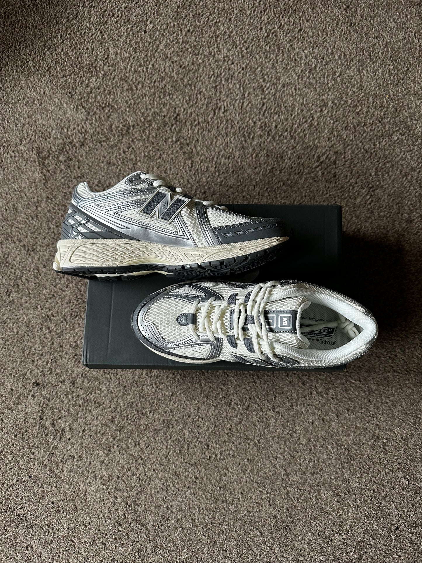 1906r New Balance - Grey/Silver