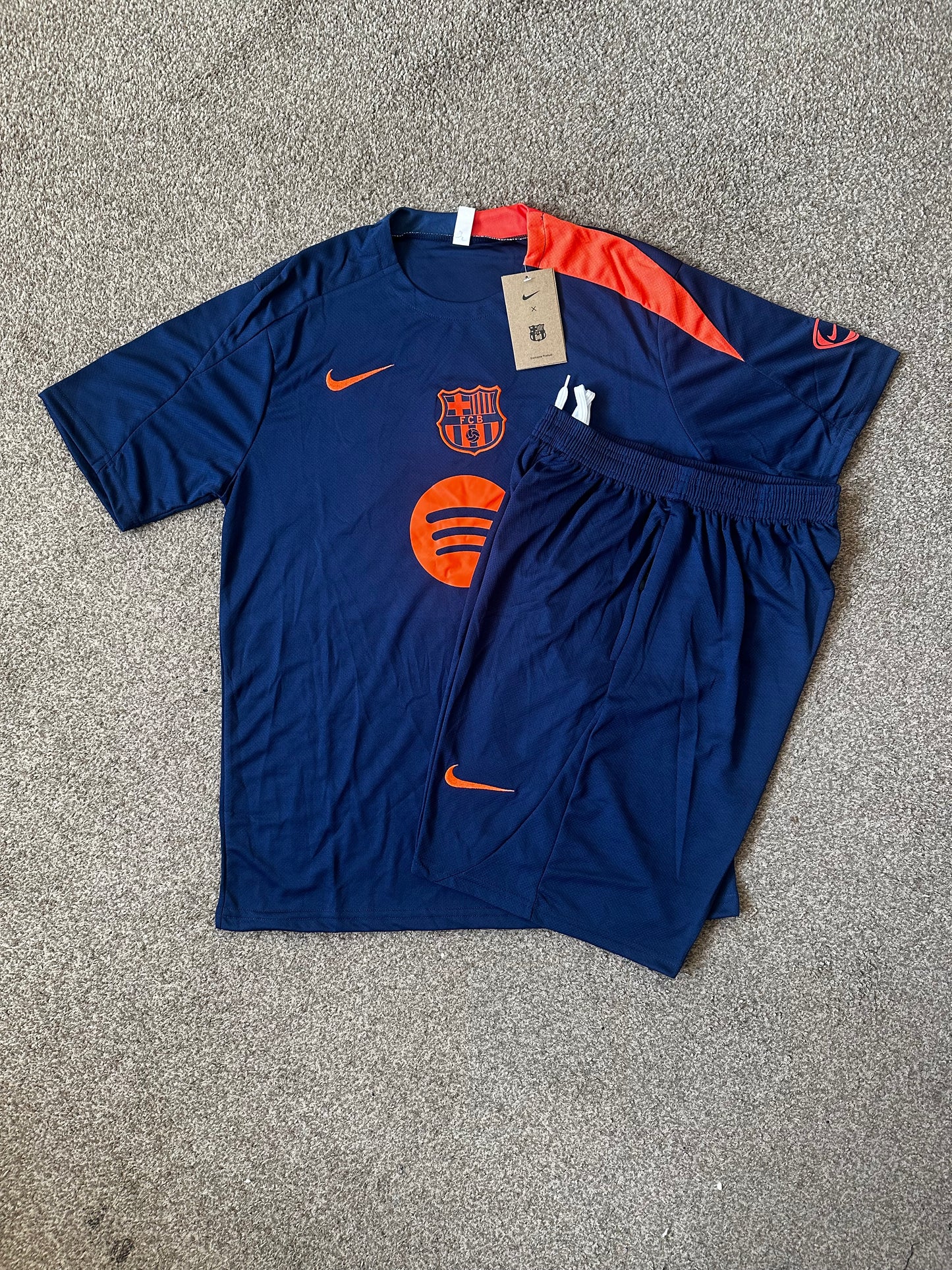 Barcelona 24/25 Navy Training Set