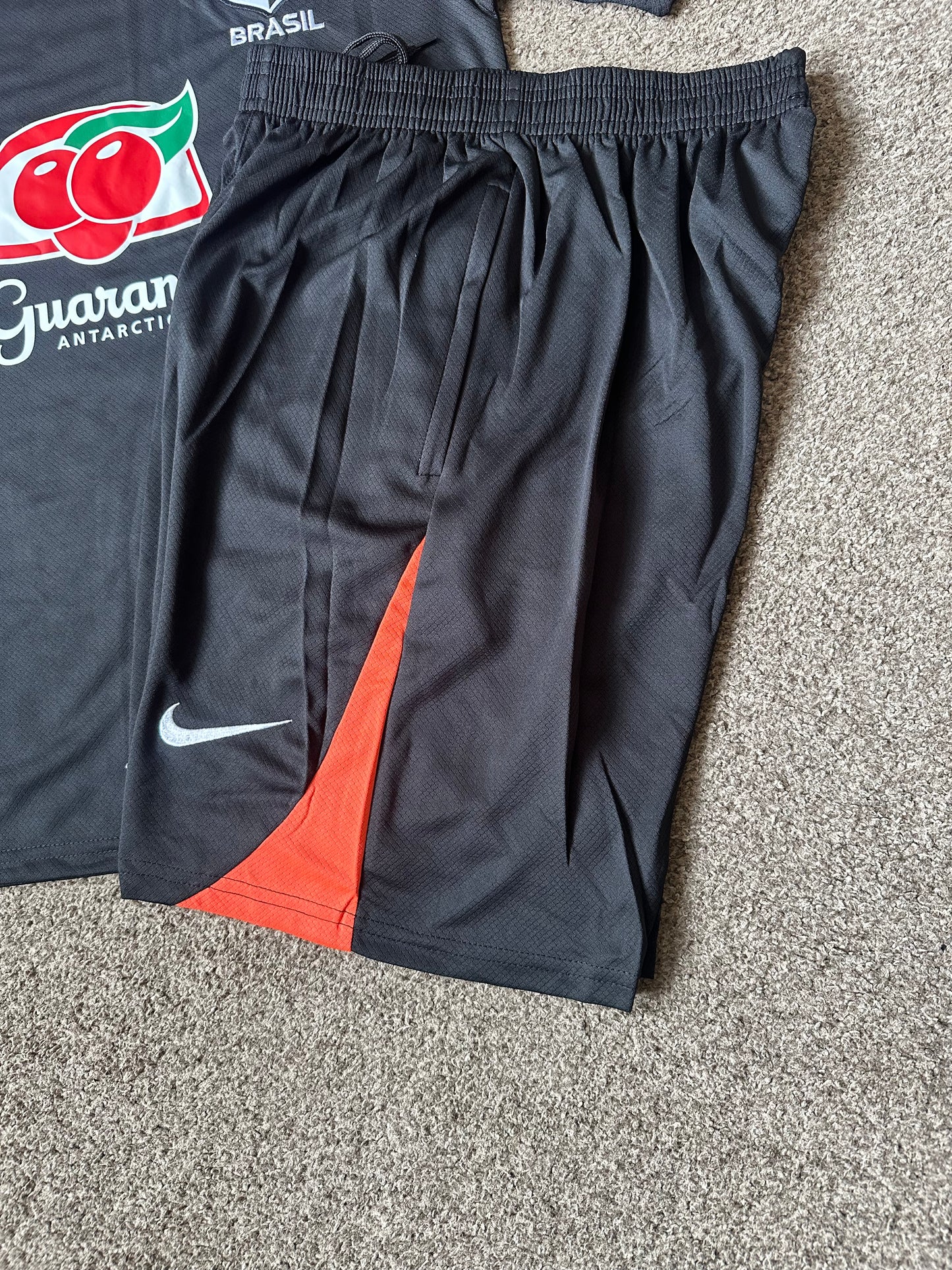 Brazil 2025/26 Black & Orange Training Set