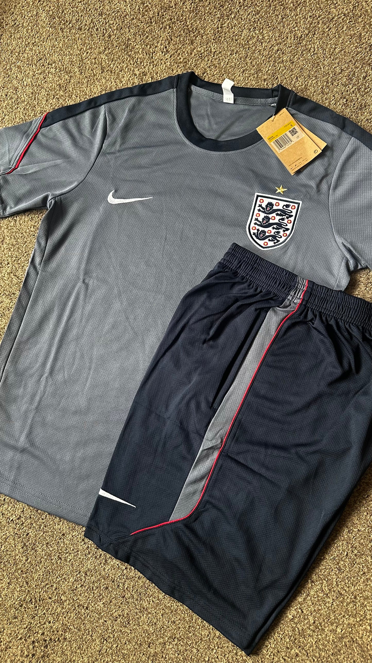 England 2026 Training Set Grey/Black
