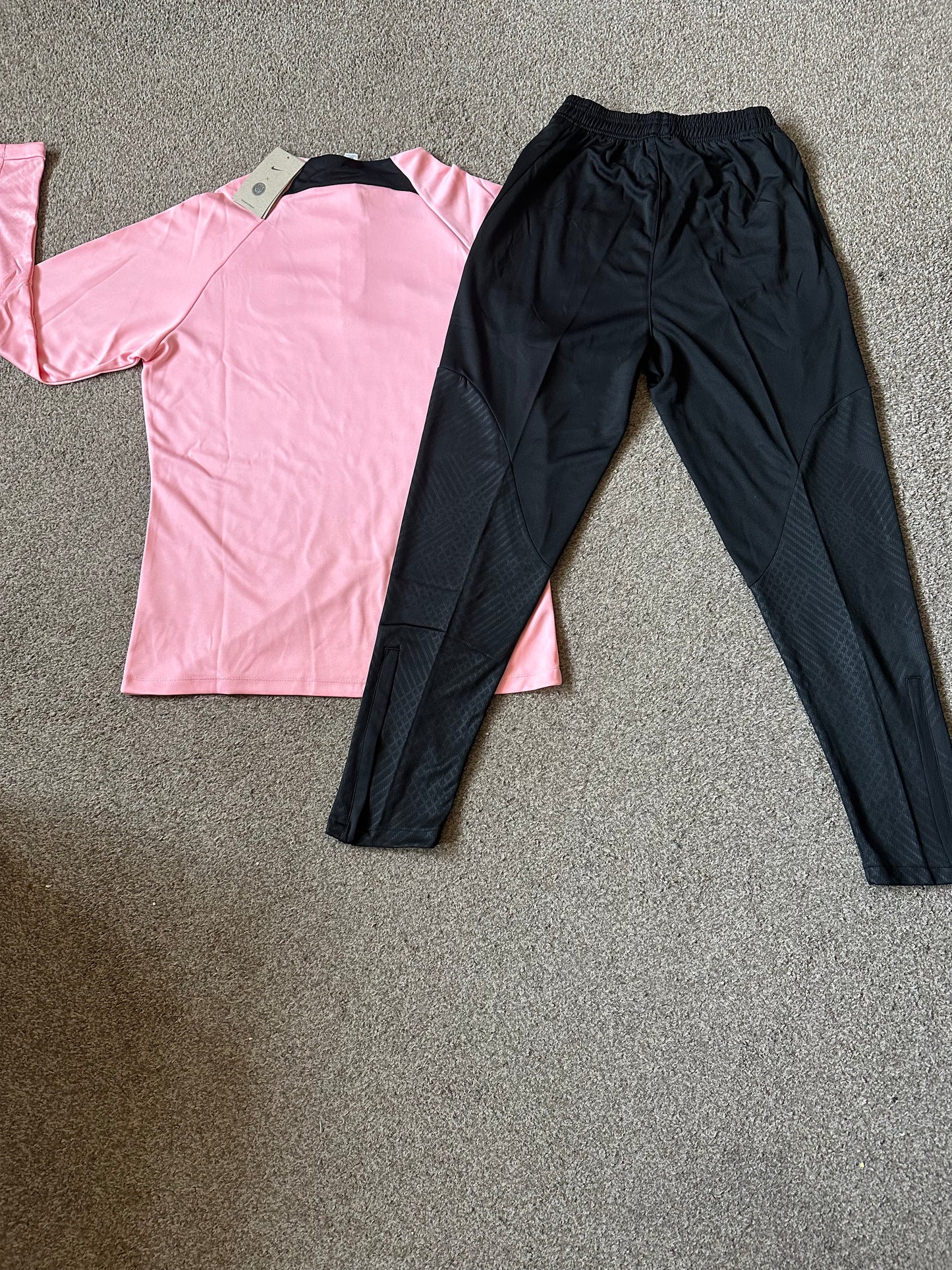 PSG Tracksuit 23/24 - Pink/Black