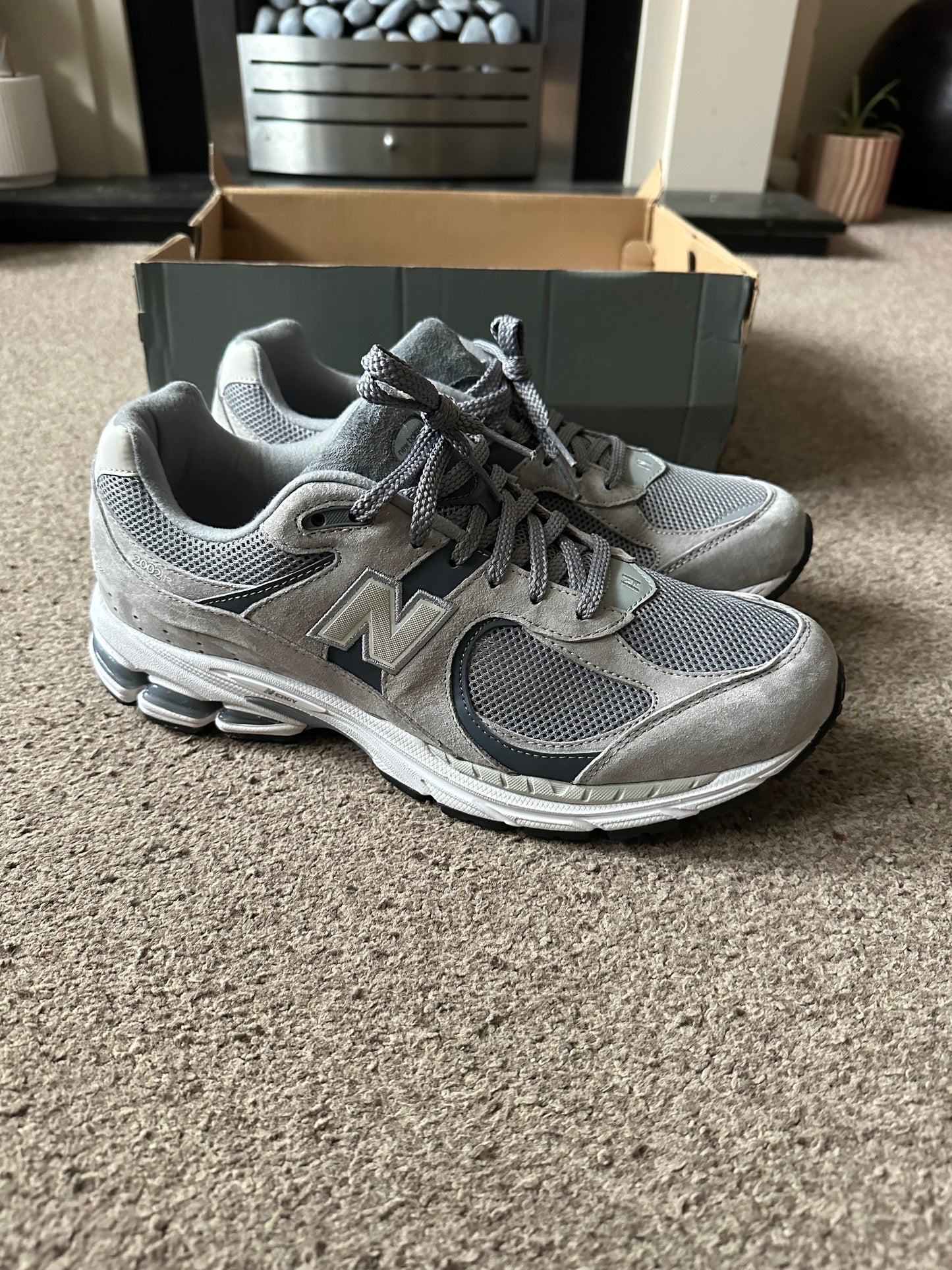 2002r New Balance Mens Trainers Uk Steel Lead - Grey