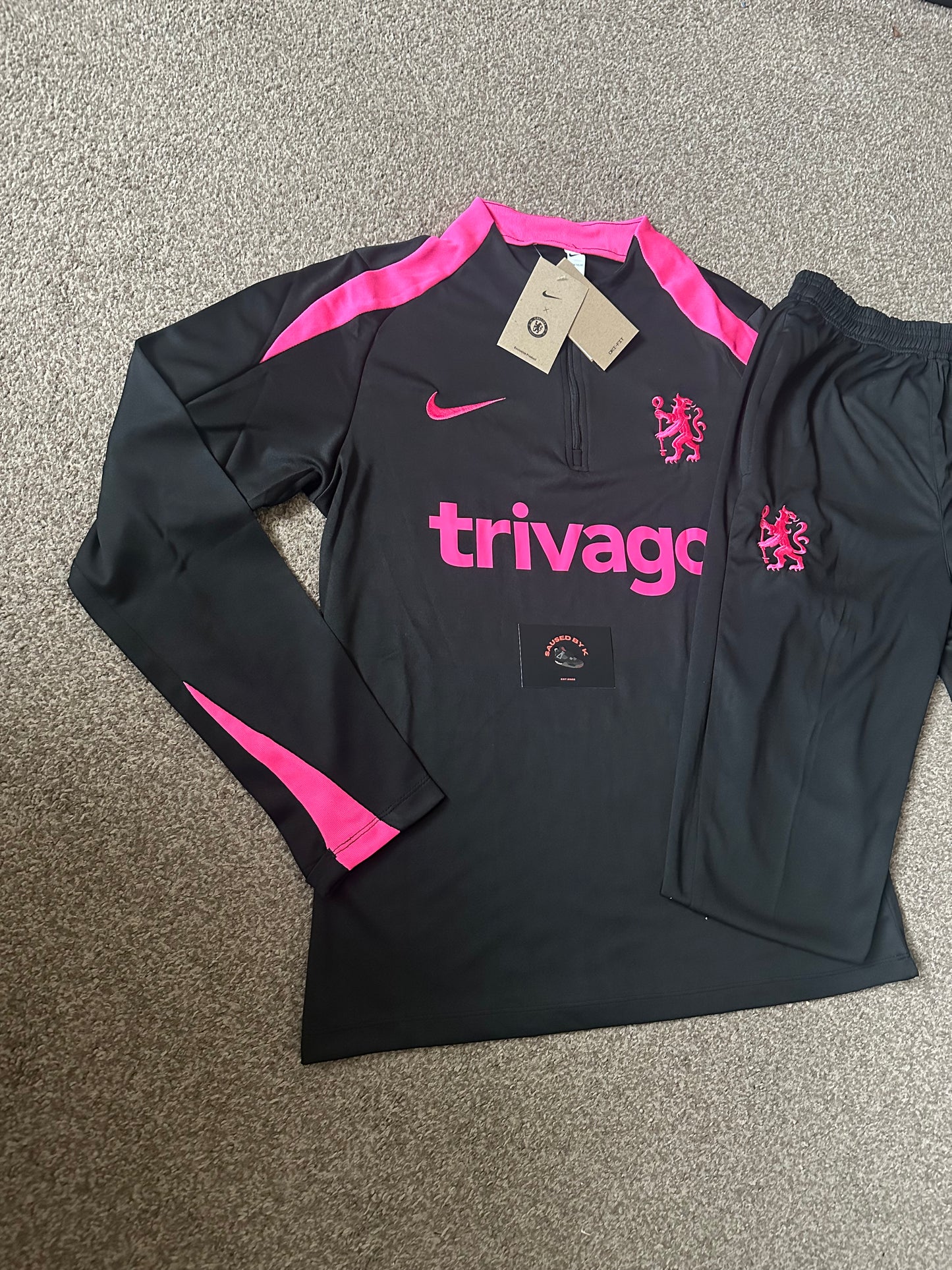 Chelsea Tracksuit 24/25 - Black/Pink