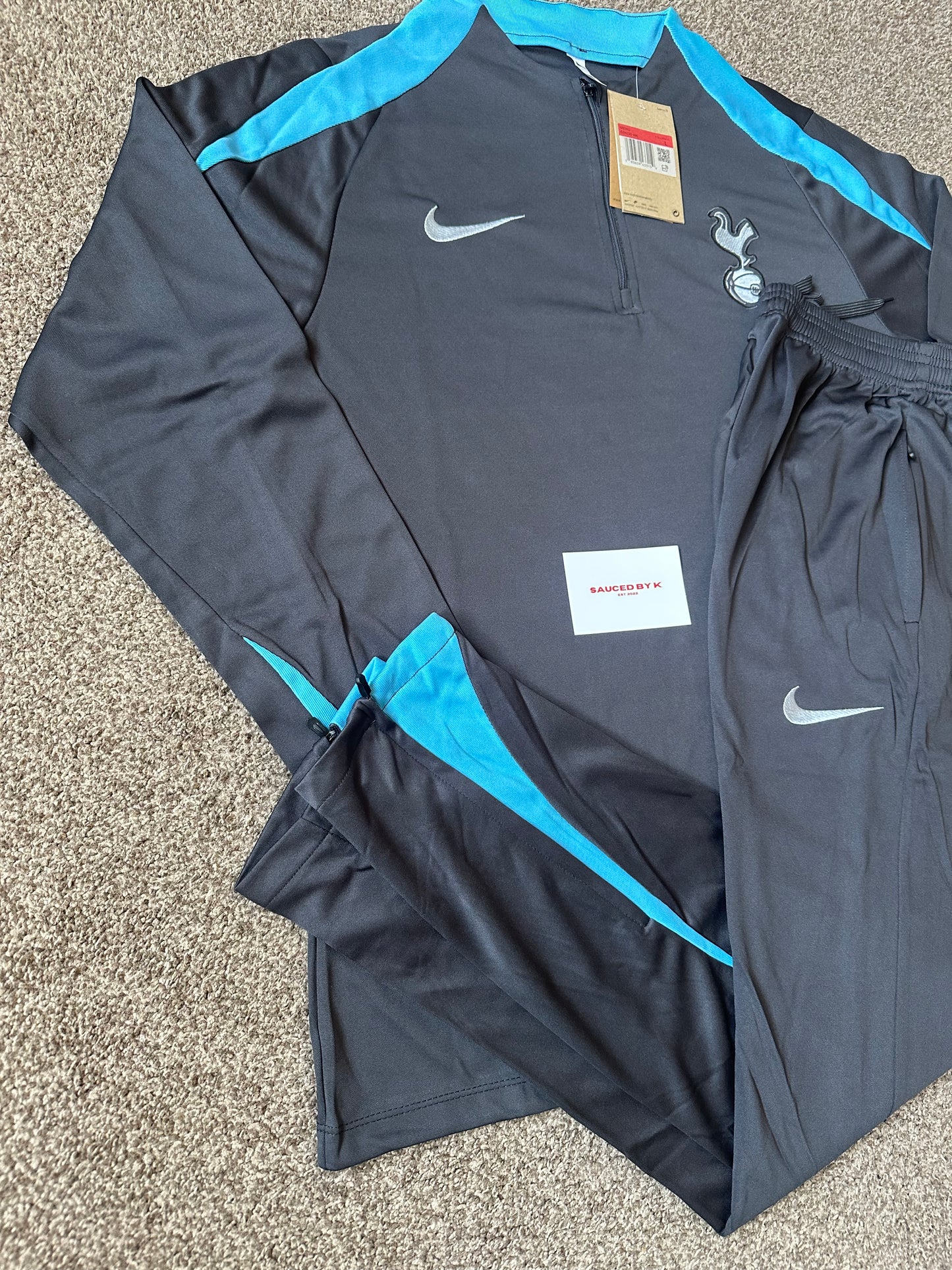 Tottenham Hotspur Tracksuit 24/25 - Dark Grey/Baby Blue